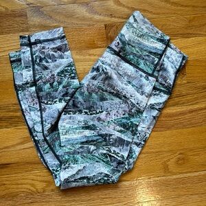 Leggings size 6 lululemon